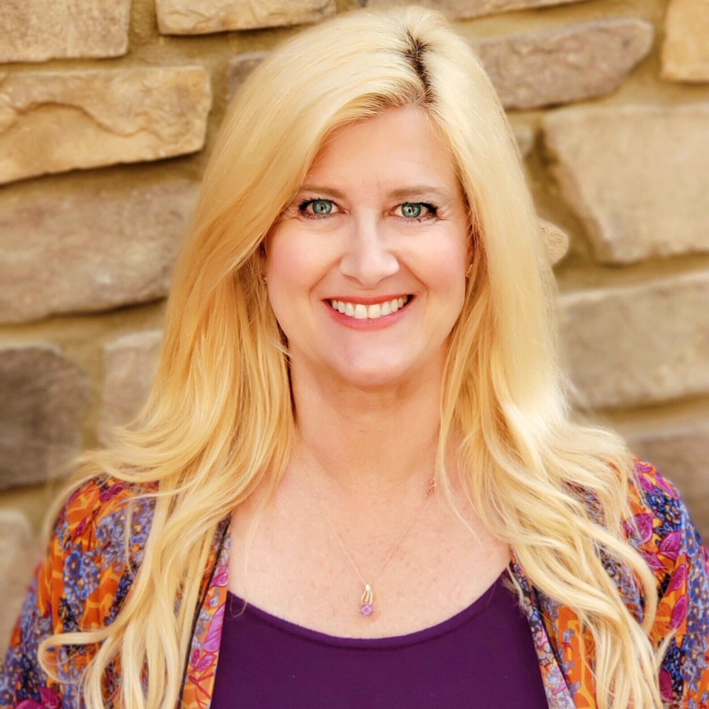 Meet your Posher, Laurie